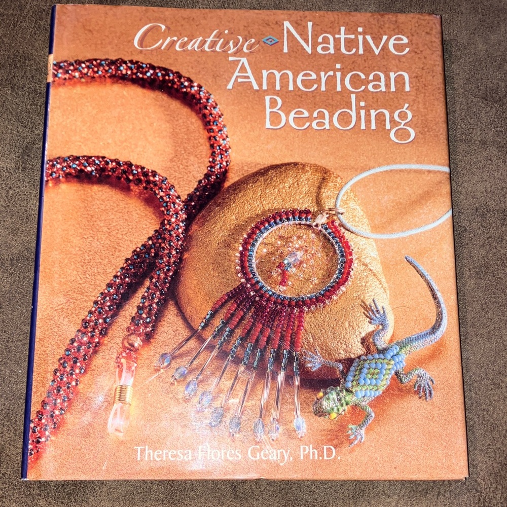 Creative Native American Beading Book 9”x10‎ 1/2”